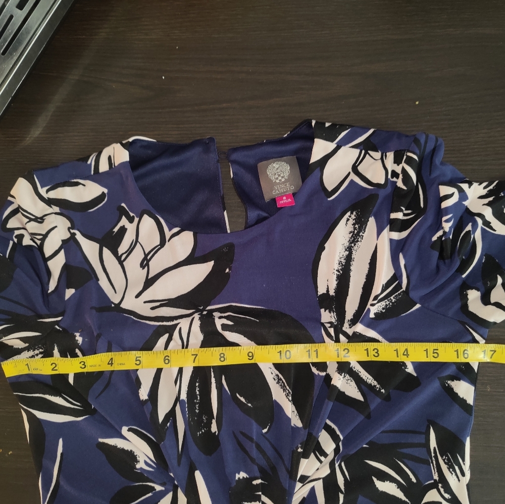 Vince Camuto women's Printed Ity Midi Dress w/Front Draping size 8 - Picture 12 of 12